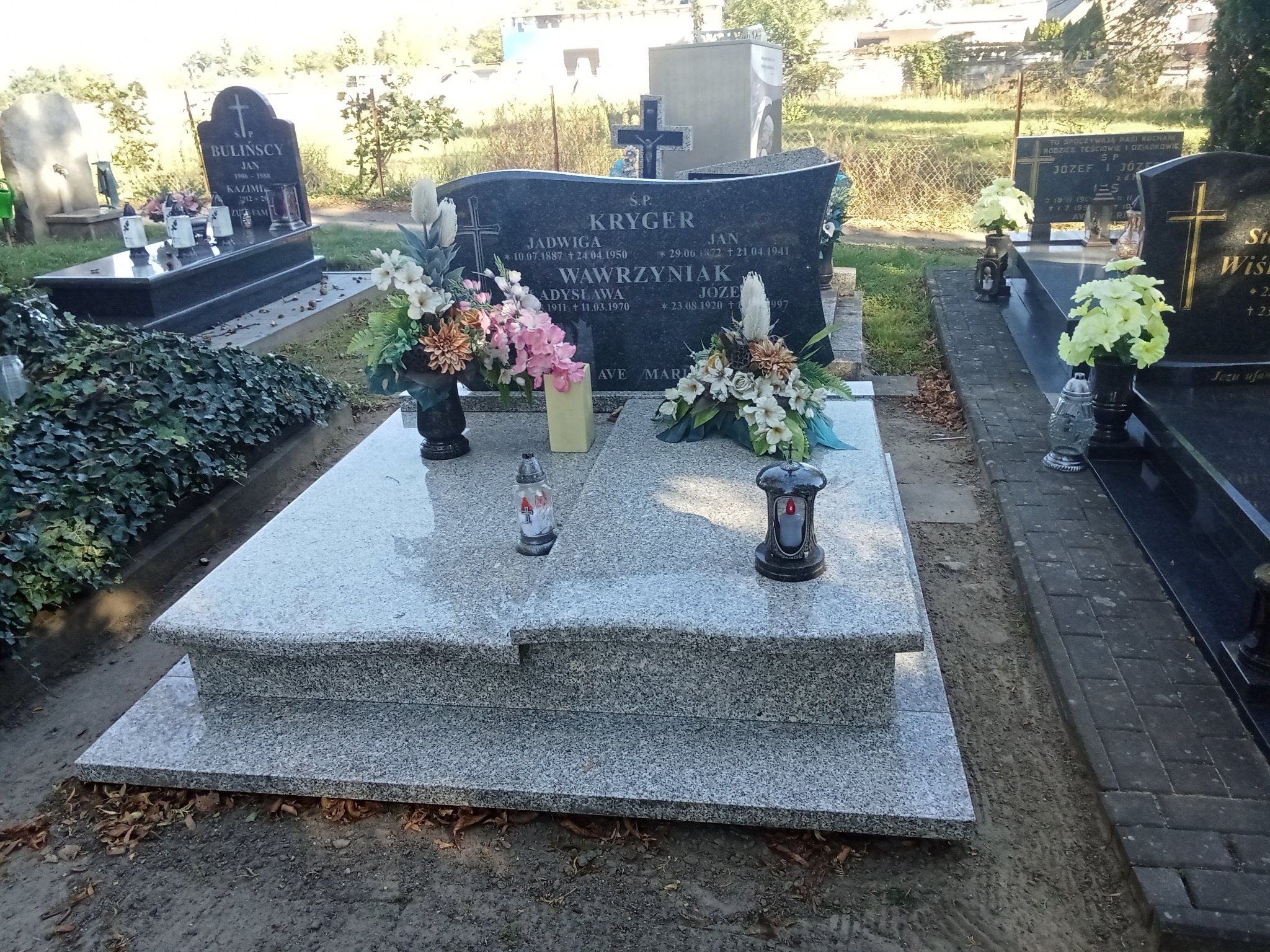 Grób Władysława Wawrzyniak