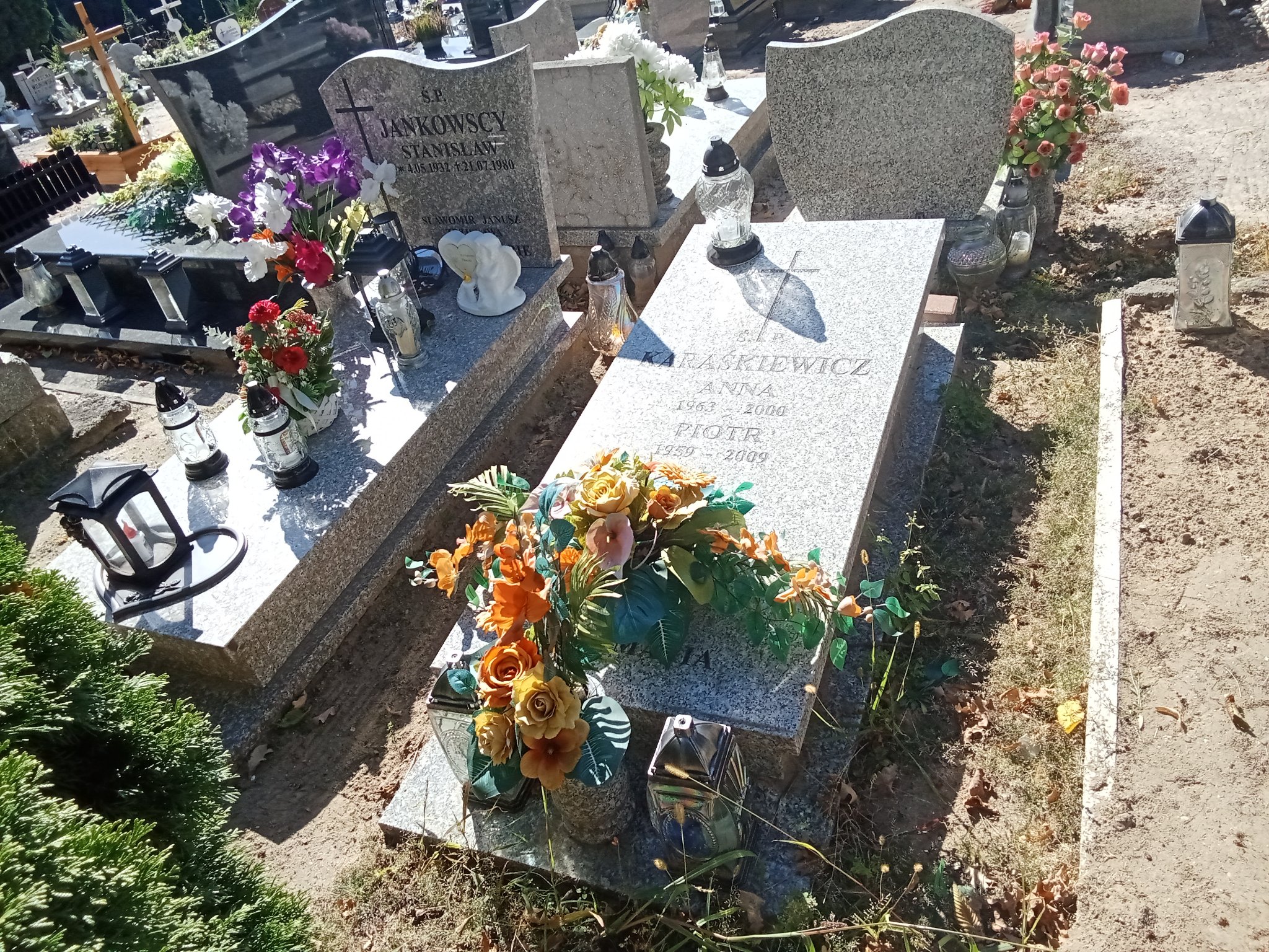 Grób Piotr Paweł Karaśkiewicz