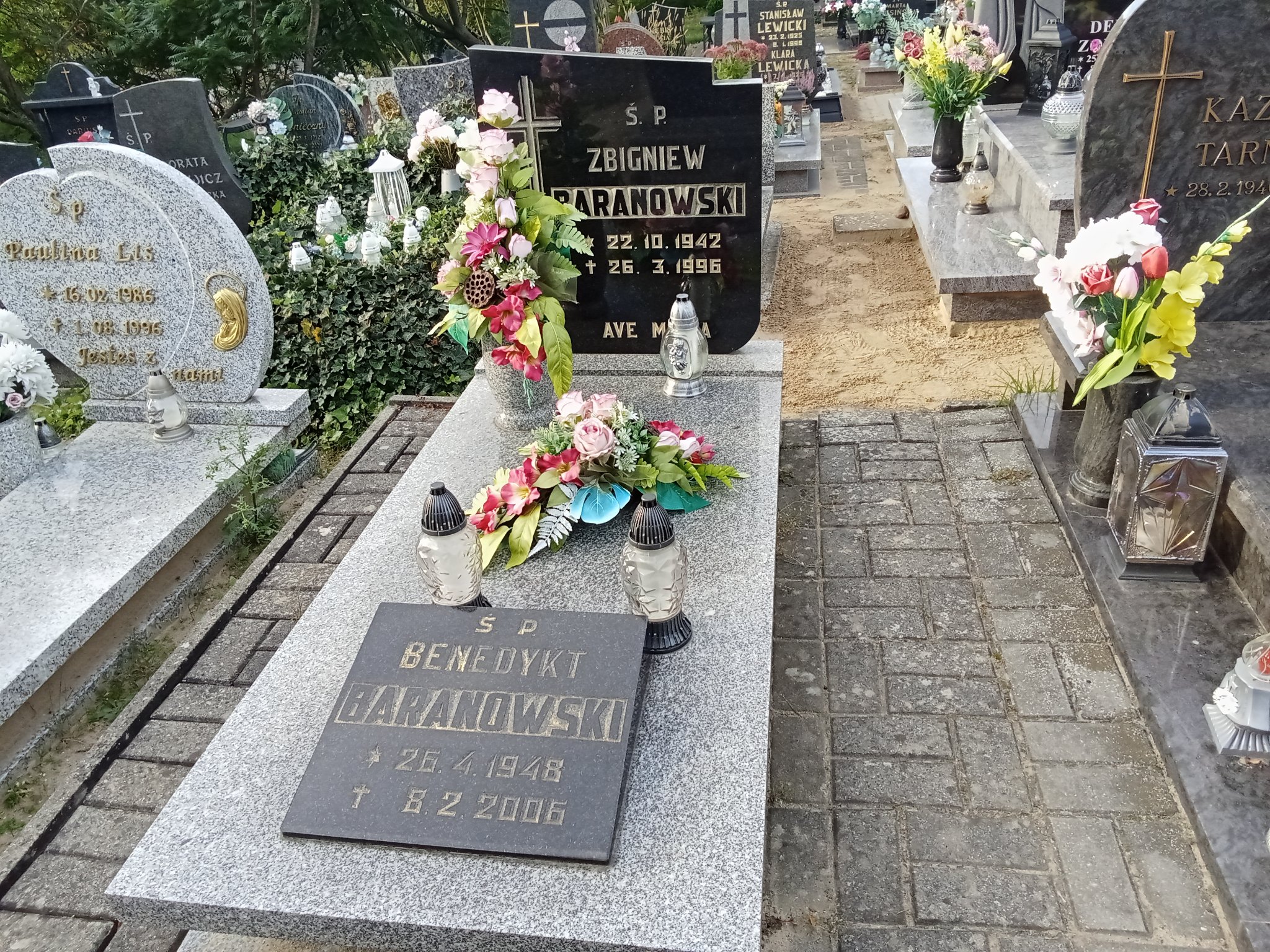 Grób Benedykt Baranowski